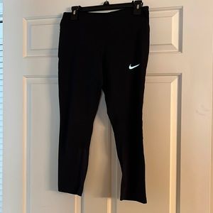 Nike Dri Fit Athletic Tights Capris